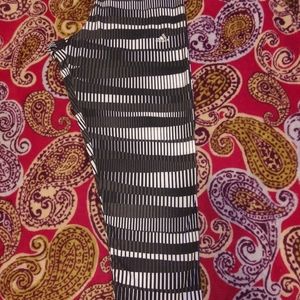 FINAL SALE Adidas leggings size Medium